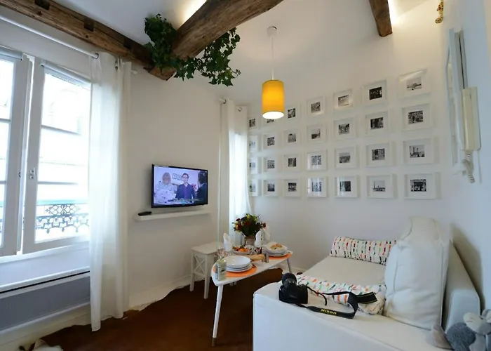 Studio Paisible Proche Gare Sejour Simple Et Autonome